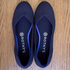 Rothy's Women's Round Toe Navy Flats Size 8